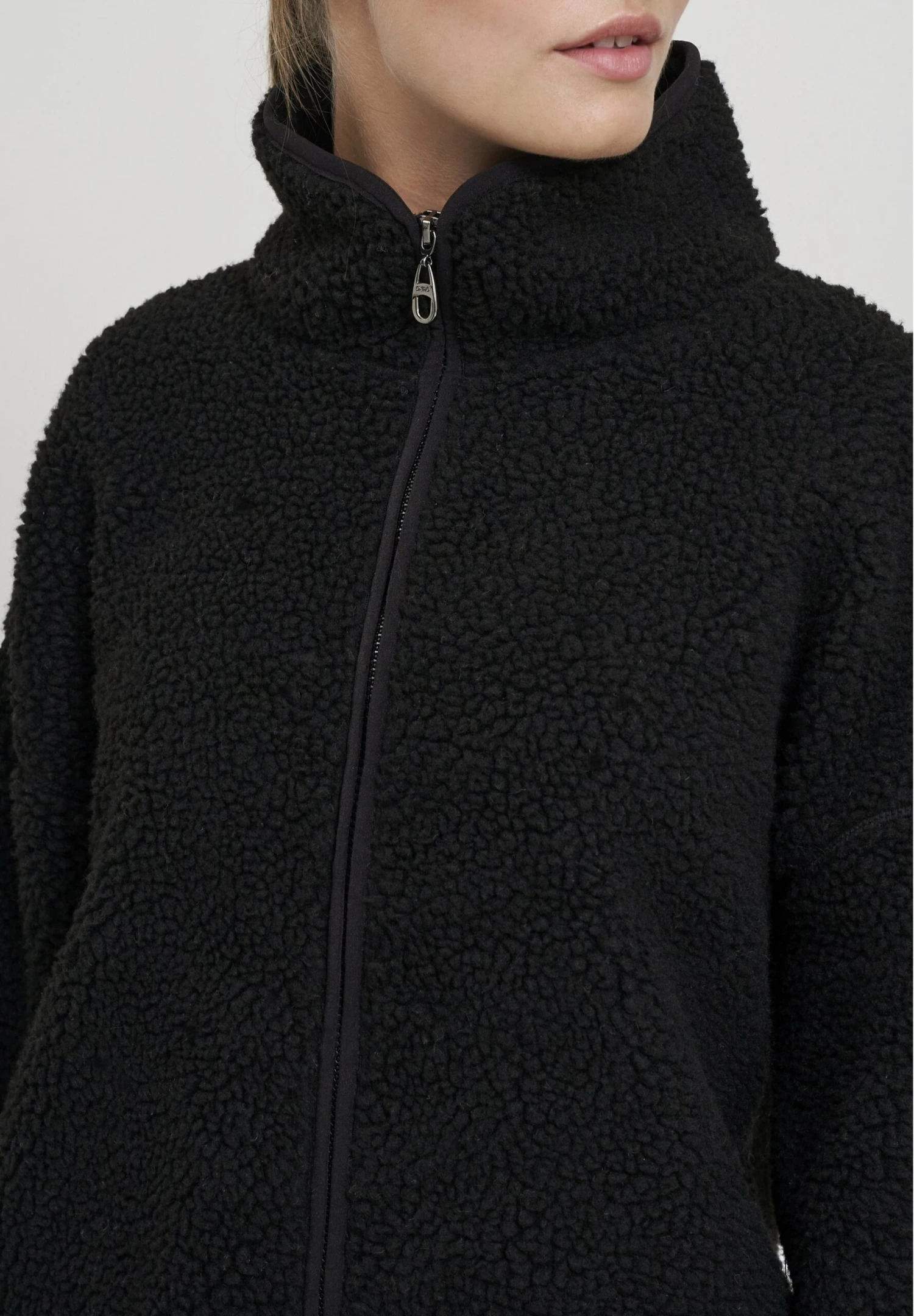 OXMO Oxtova - Sudadera Con Cremallera - Black 4 OXMO Oxtova - Sudadera Con Cremallera - Black - Imagen 4