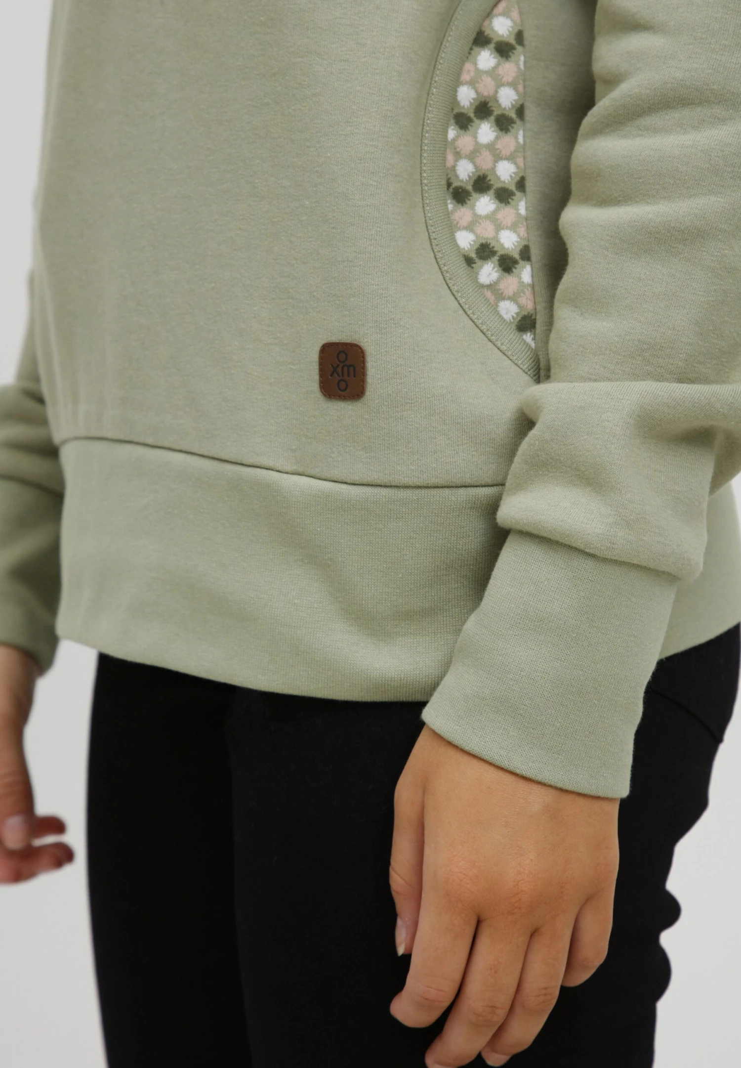 OXMO Oxulrika - Jersey Con Capucha - Seagrass 4 OXMO Oxulrika - Jersey Con Capucha - Seagrass - Imagen 4