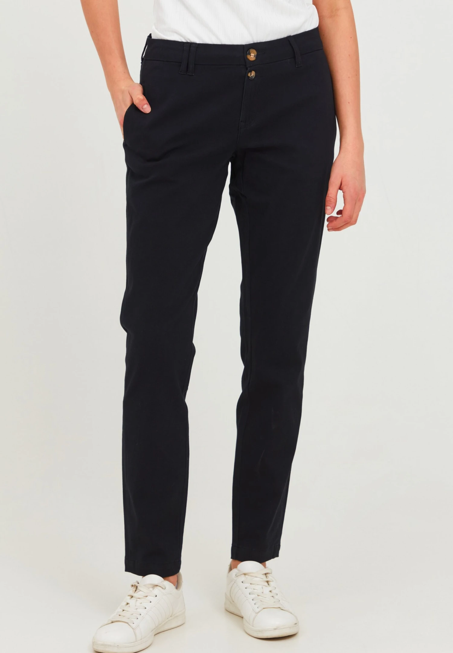 OXMO Pilar - Pantalones Chinos - Black 1 OXMO Pilar - Pantalones Chinos - Black