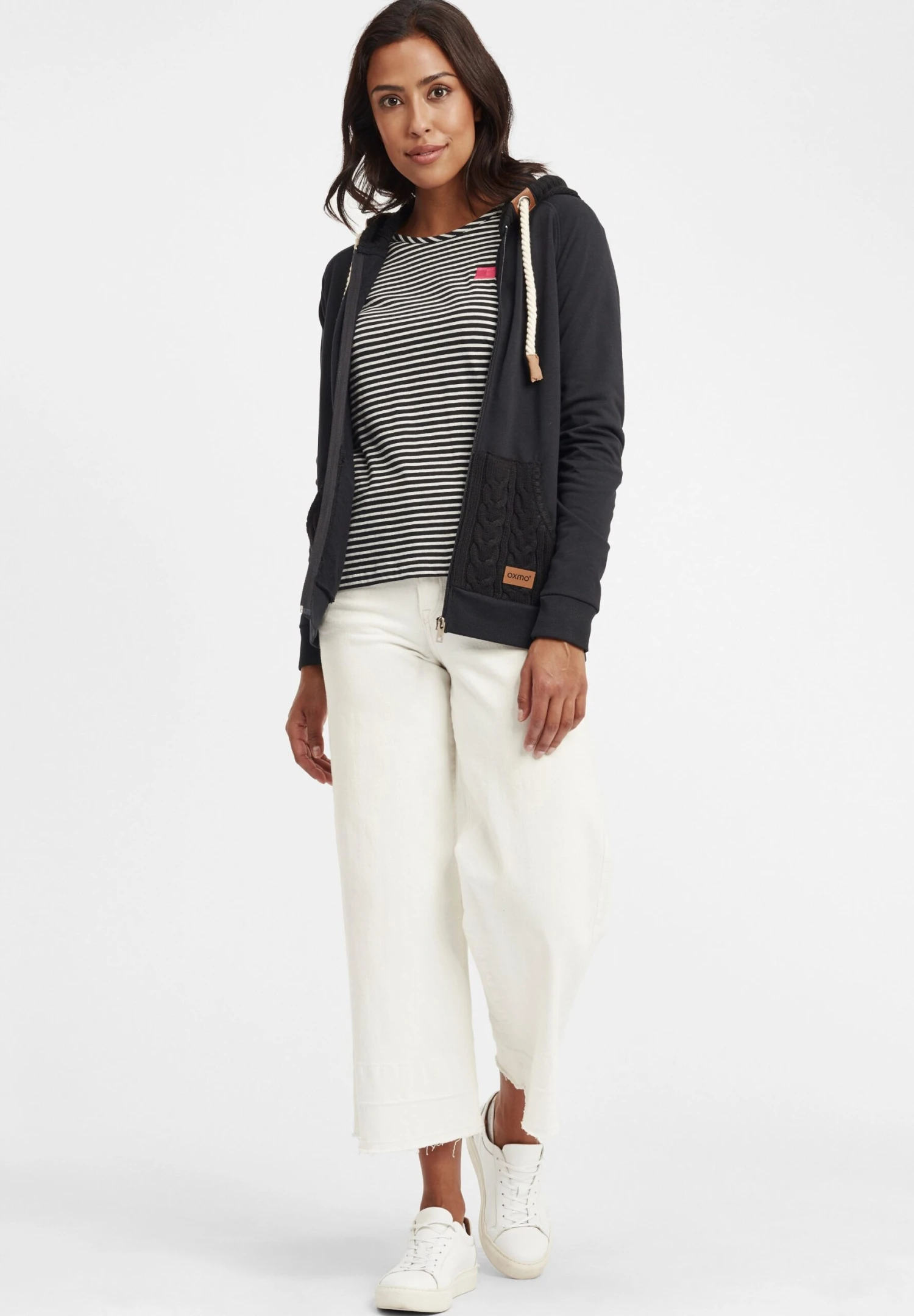 OXMO Oxmatilda - Sudadera Con Cremallera - Black 3 OXMO Oxmatilda - Sudadera Con Cremallera - Black - Imagen 3
