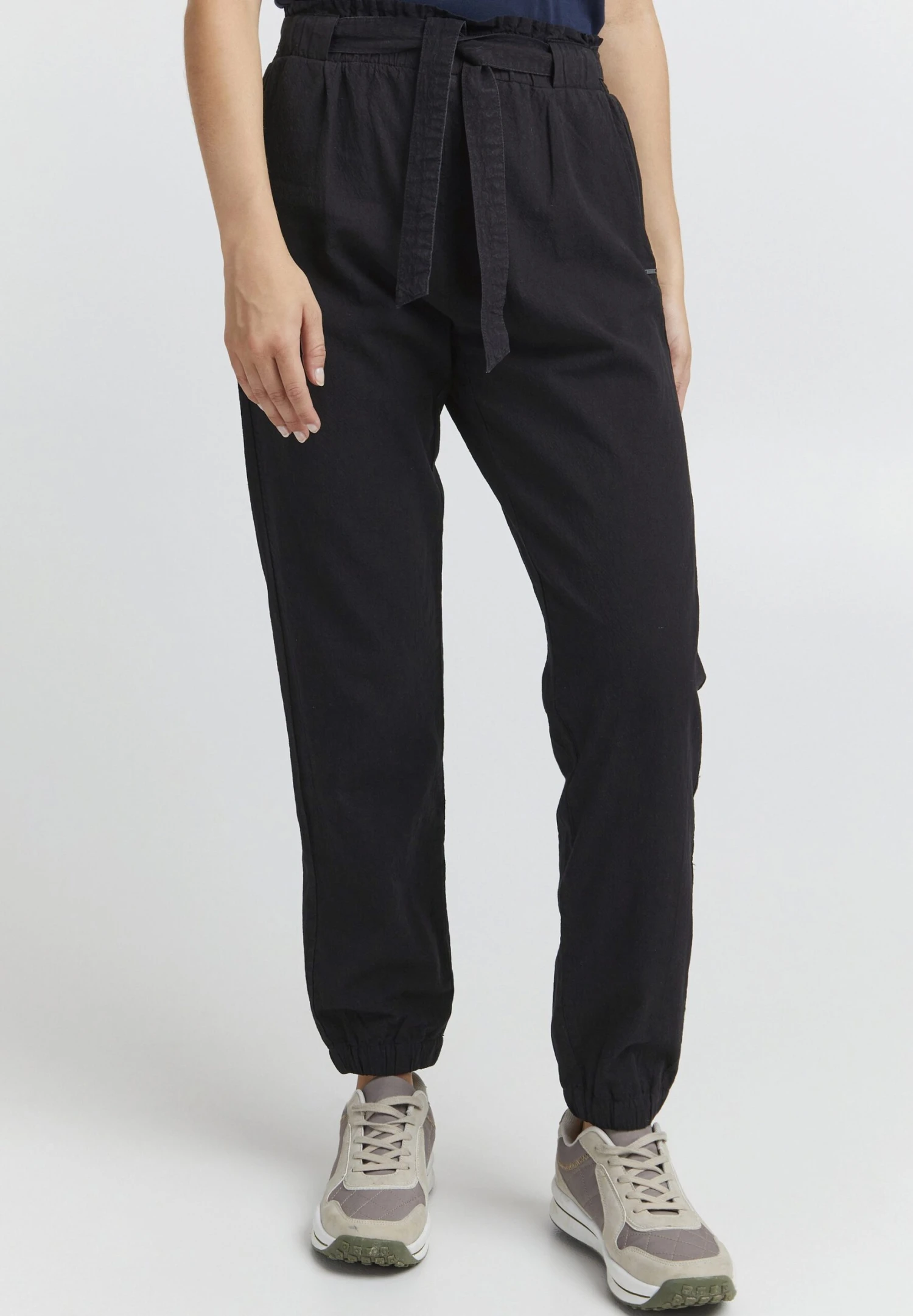 OXMO Pantalones - Black 1 OXMO Pantalones - Black