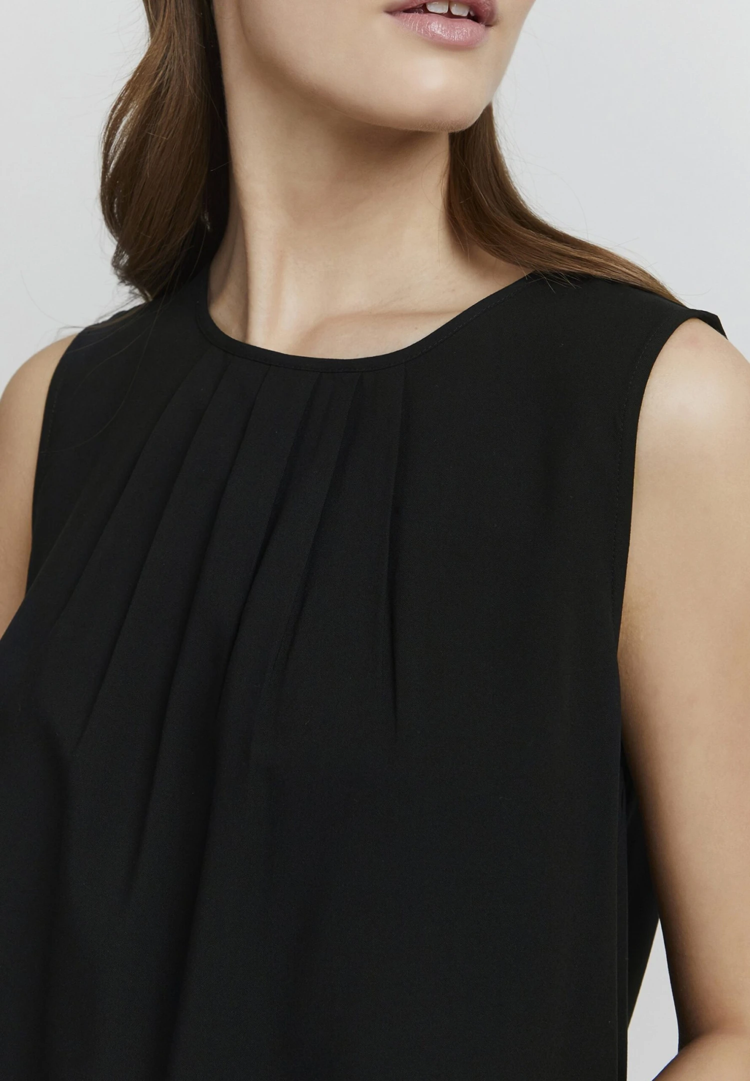 OXMO Esja - Blusa - Black 4 OXMO Esja - Blusa - Black - Imagen 4