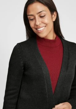 OXMO Oxpaula - Chaqueta De Punto - Black 9 OXMO Oxpaula - Chaqueta De Punto - Black -OXMO Tienda En Línea 4f4dc8cbcb344dfa9023c3d9d7f4d8b4