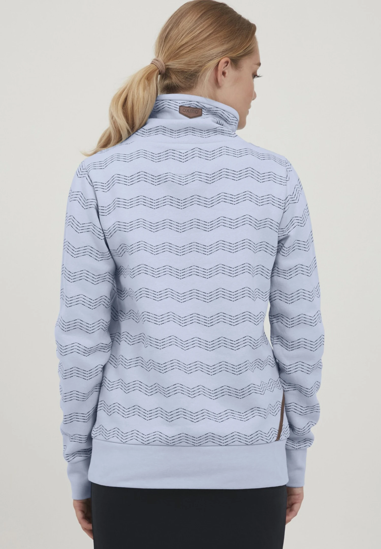 OXMO Oxvernita - Sudadera - Brunnera Blue 3 OXMO Oxvernita - Sudadera - Brunnera Blue - Imagen 3