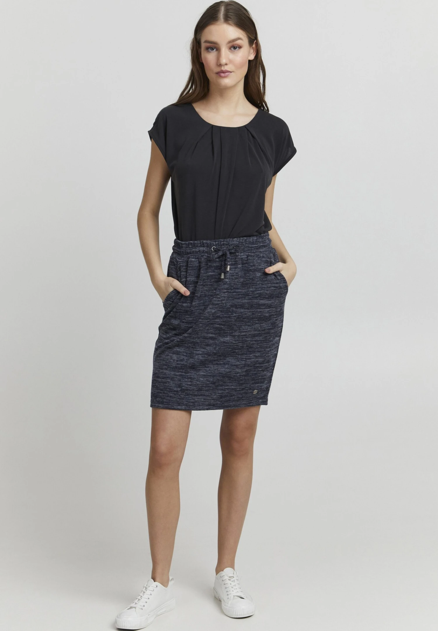 OXMO Birga - Falda De Tubo - Insignia Blue Melange 2 OXMO Birga - Falda De Tubo - Insignia Blue Melange - Imagen 2