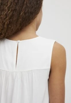 OXMO Esja - Blusa - Optical White 10 OXMO Esja - Blusa - Optical White -OXMO Tienda En Línea 58784a2cee9c4e26b37ef6f7134aa6f7