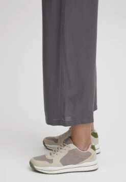 OXMO Oxelisabeth - Pantalones - Blackened Pearl 10 OXMO Oxelisabeth - Pantalones - Blackened Pearl -OXMO Tienda En Línea 5fb7f712ba7545d7a157d3b092da350f