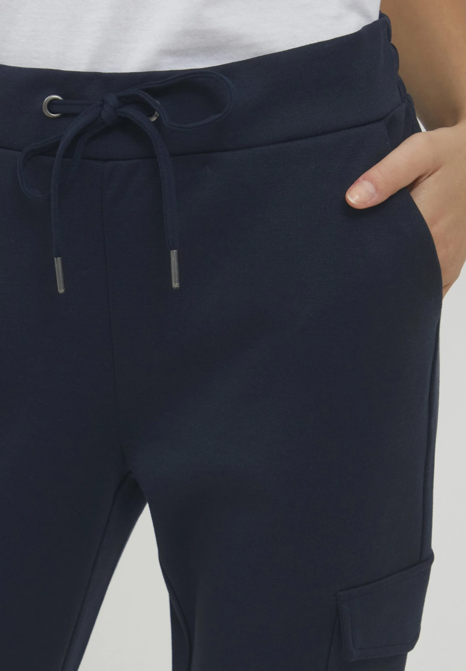 OXMO Oxhenni - Pantalones Cargo - Total Eclipse 4 OXMO Oxhenni - Pantalones Cargo - Total Eclipse - Imagen 4