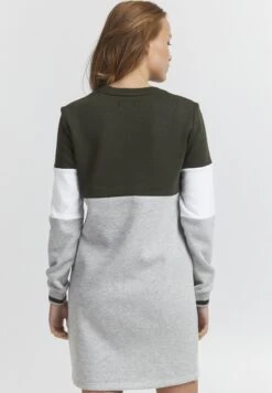 OXMO Oxomila - Vestido Informal - Climbing Ivy 8 OXMO Oxomila - Vestido Informal - Climbing Ivy -OXMO Tienda En Línea 73ca5b93e2ea4391af8a0e8b7786f1c6