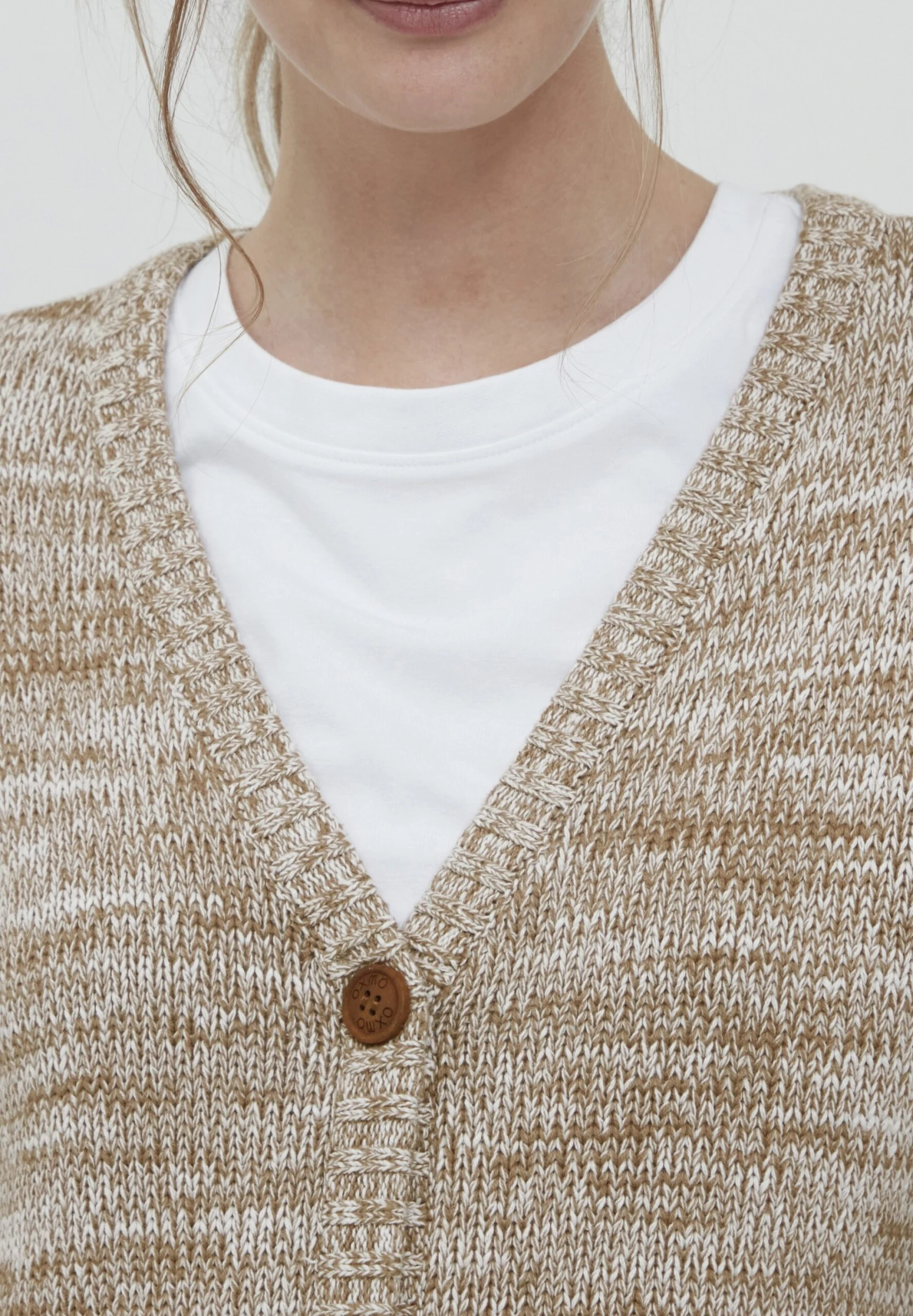 OXMO Oxphilemona - Chaqueta De Punto - Dune 4 OXMO Oxphilemona - Chaqueta De Punto - Dune - Imagen 4