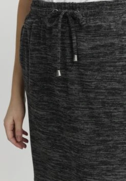 OXMO Birga - Falda De Tubo - Dark Grey Melange 9 OXMO Birga - Falda De Tubo - Dark Grey Melange -OXMO Tienda En Línea 779a8a1018f84cc090ef549b29c4c9d5