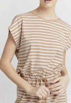 OXMO Stilla - Vestido Ligero - Mahogany Rose -OXMO Tienda En Línea 7e16220ee06b4b439de7b2542668d235