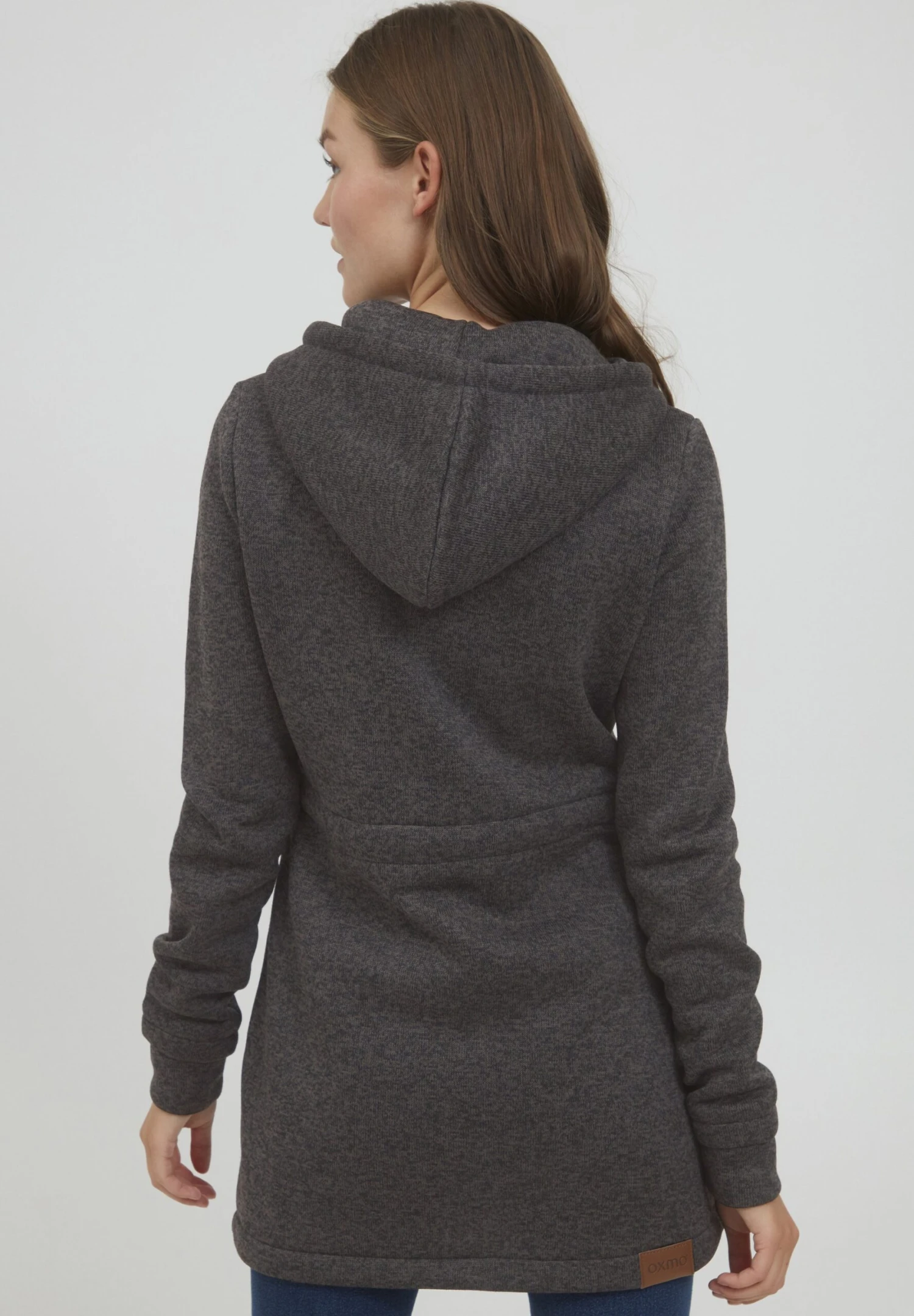 OXMO Oxthora - Abrigo Corto - True Black 3 OXMO Oxthora - Abrigo Corto - True Black - Imagen 3