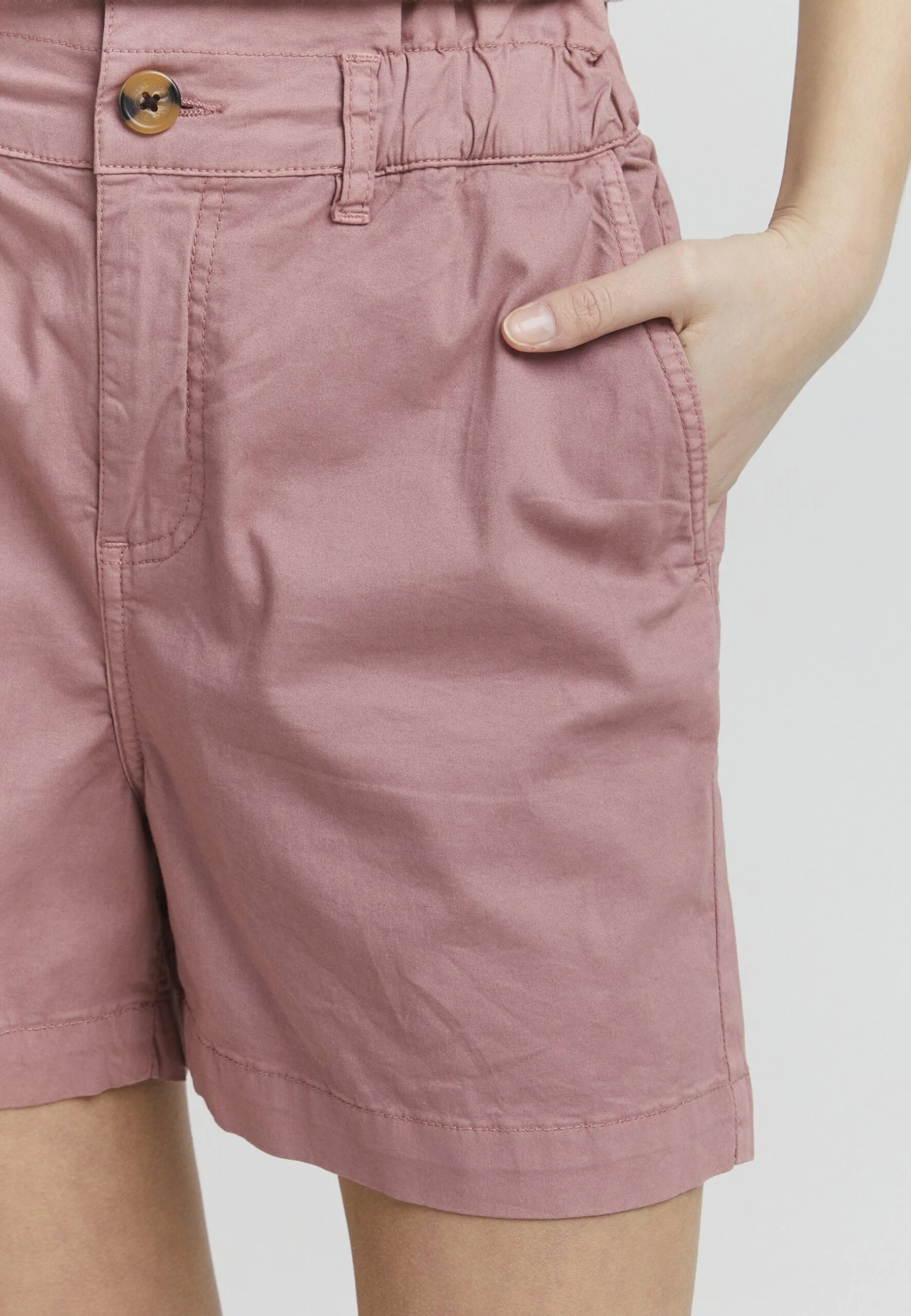 Oxmo Oxchai Me - Shorts - Ash Rose 3 Oxmo Oxchai Me - Shorts - Ash Rose - Imagen 3