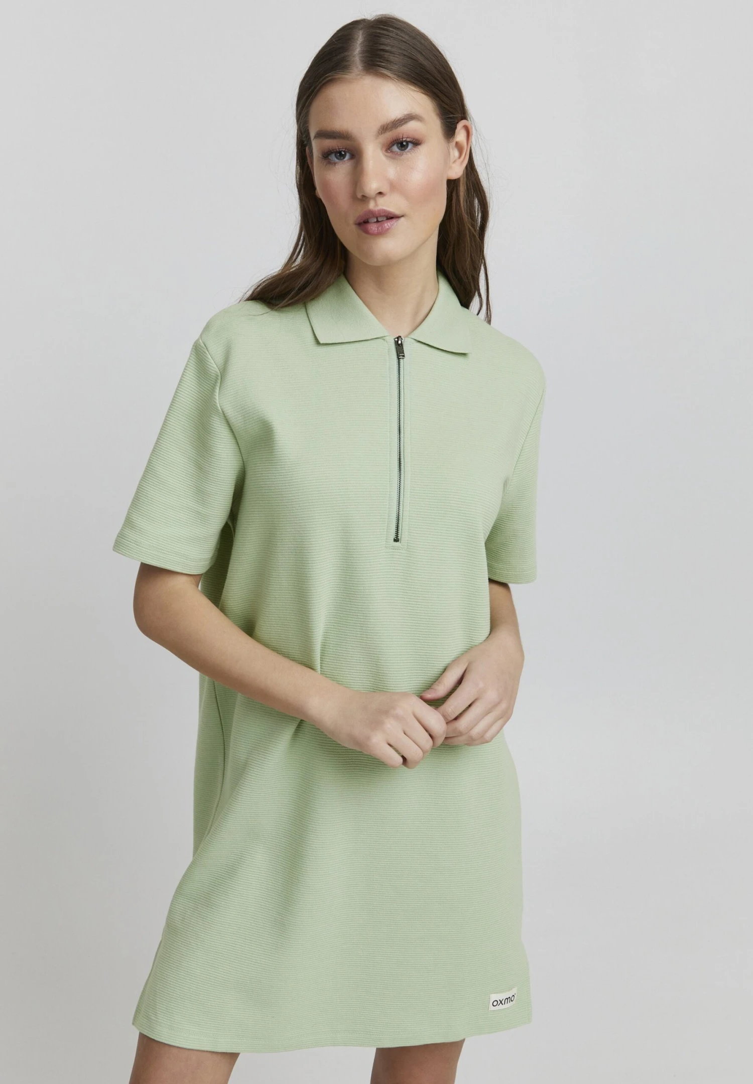 OXMO Jonna - Vestido Ligero - Frosty Green 1 OXMO Jonna - Vestido Ligero - Frosty Green