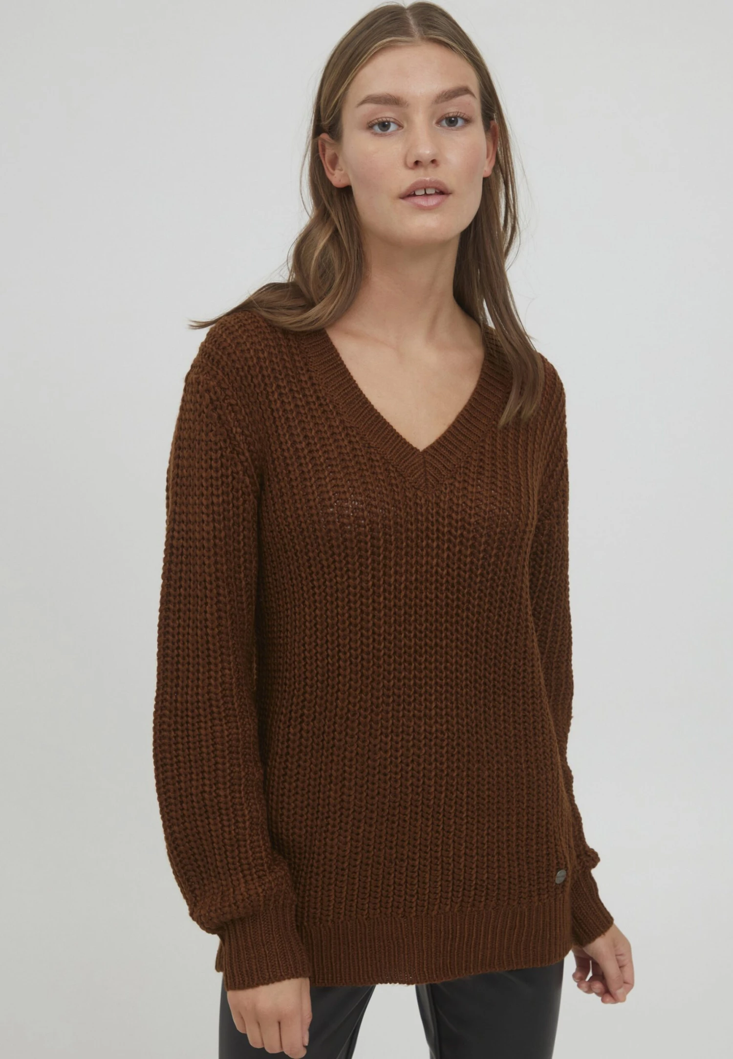 OXMO Oxlavea - Jersey De Punto - Brown 1 OXMO Oxlavea - Jersey De Punto - Brown