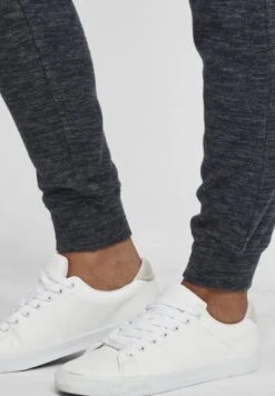 OXMO Oxbenita - Pantalones Deportivos - Insignia Blue Melange 10 OXMO Oxbenita - Pantalones Deportivos - Insignia Blue Melange -OXMO Tienda En Línea 964ff17a68e242038bd68b9015c90a46