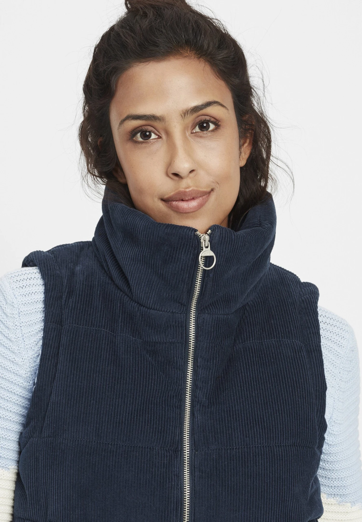 OXMO Oxvidema - Chaleco - Dress Blues 8 OXMO Oxvidema - Chaleco - Dress Blues - Imagen 8