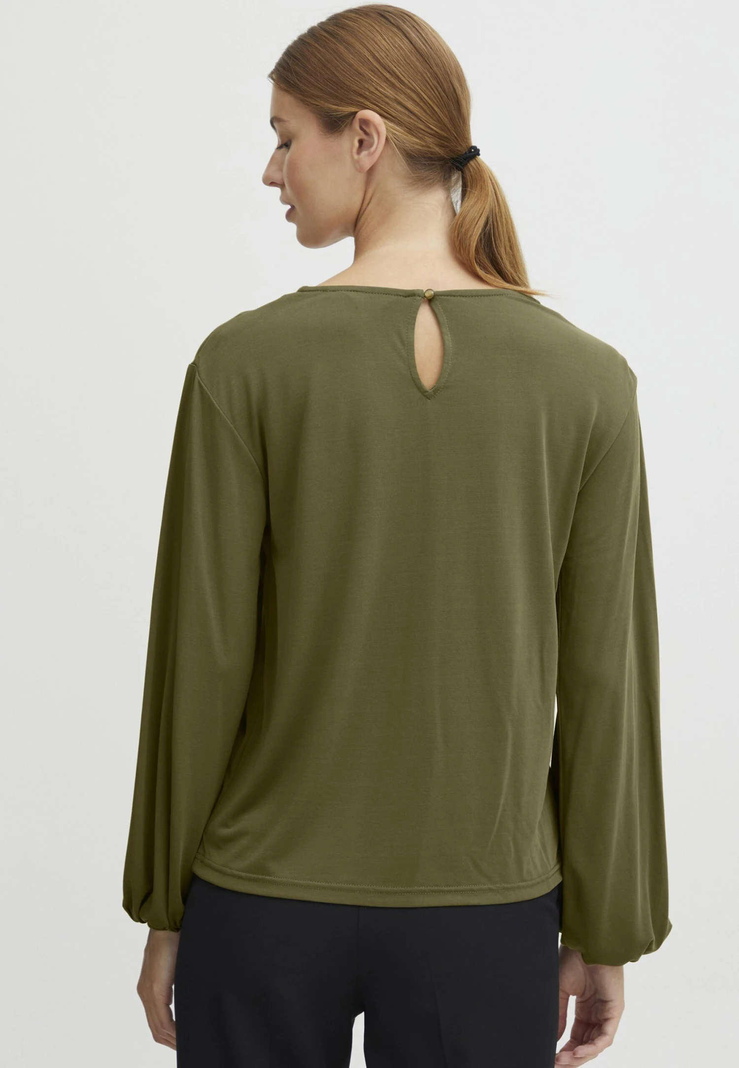 OXMO Oxhal - Blusa - Military Olive 3 OXMO Oxhal - Blusa - Military Olive - Imagen 3