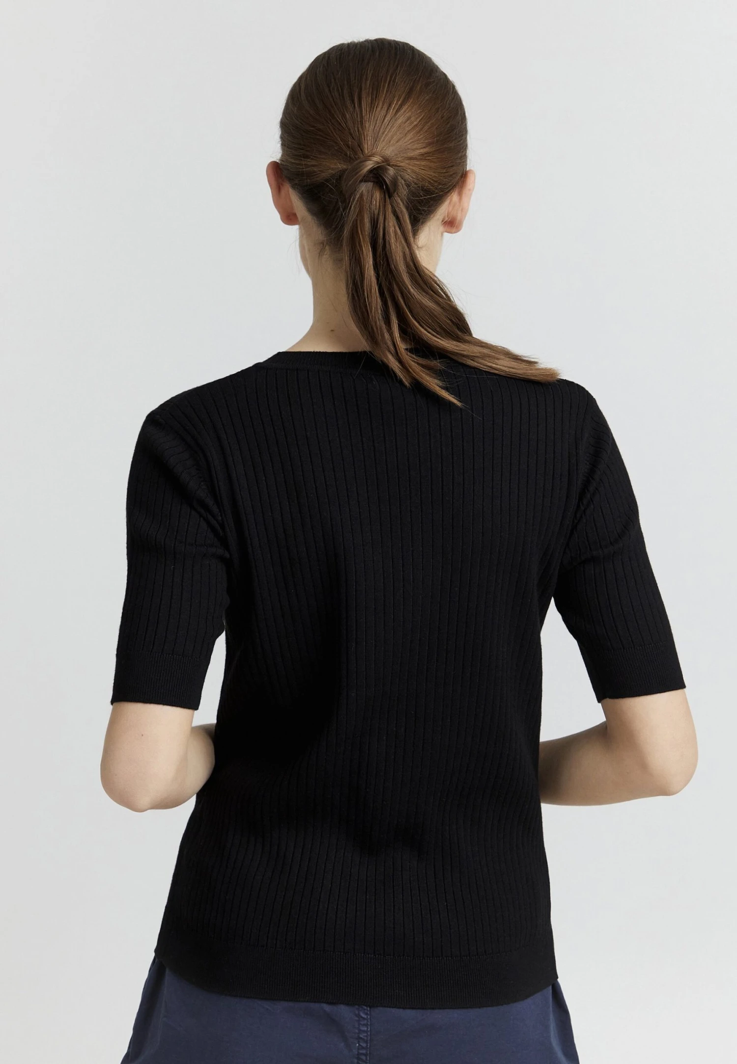 OXMO Riona - Camiseta Básica - Black 3 OXMO Riona - Camiseta Básica - Black - Imagen 3