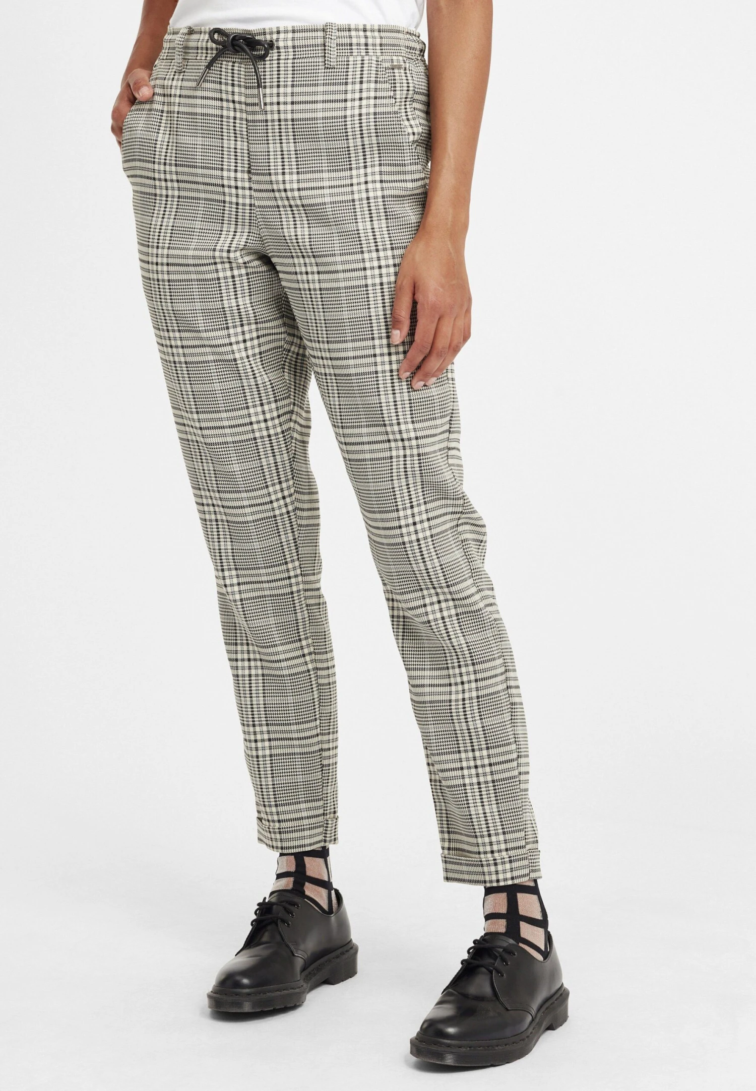 OXMO Oxlivia - Pantalones - Monument 1 OXMO Oxlivia - Pantalones - Monument