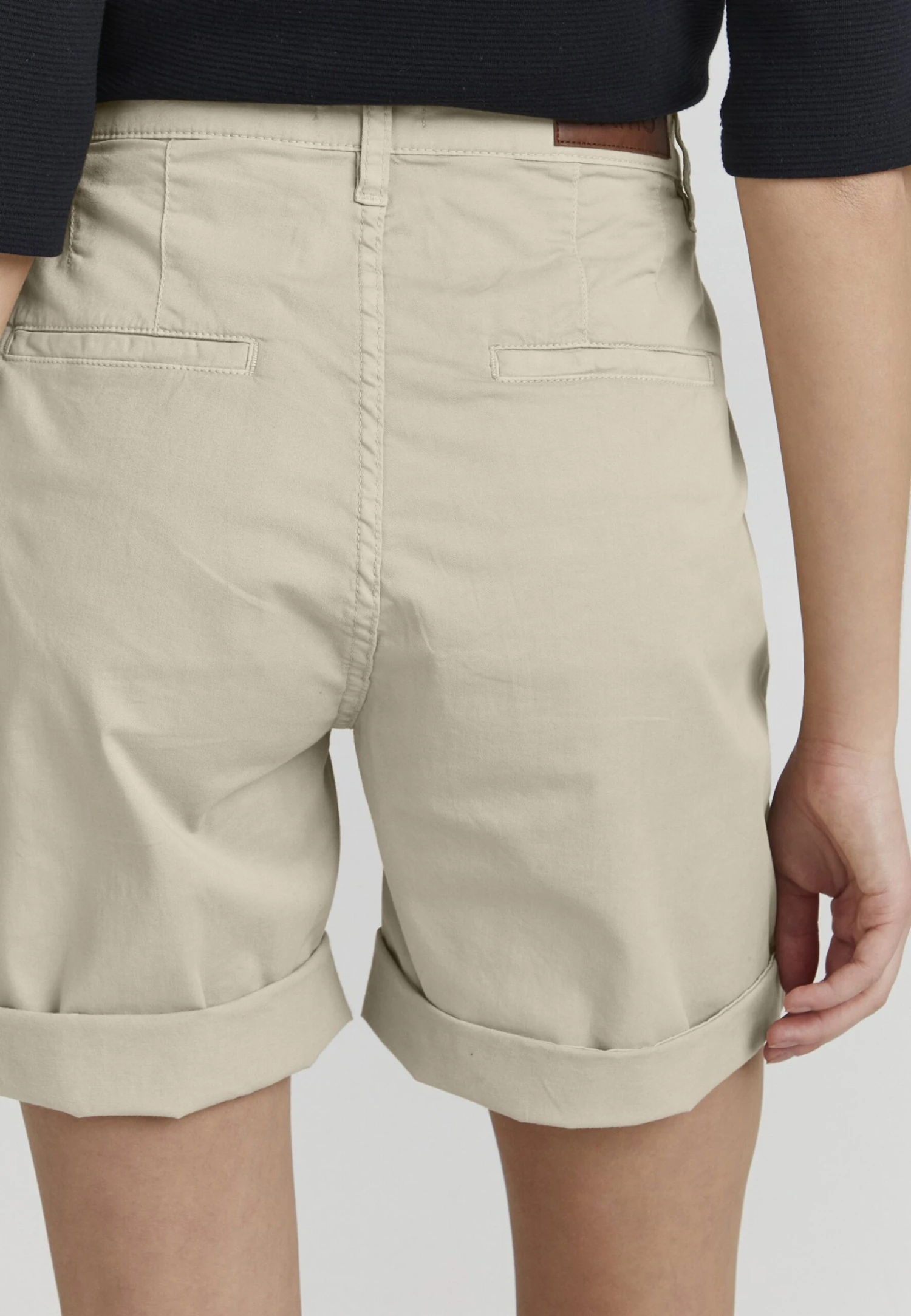 OXMO Charline - Shorts - Cement 5 OXMO Charline - Shorts - Cement - Imagen 5