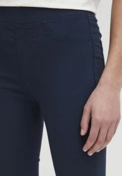 OXMO Oxditrine - Shorts - Copenhagen Night 9 OXMO Oxditrine - Shorts - Copenhagen Night -OXMO Tienda En Línea b0b7b936b6314e3b8d5eeb94c5912855