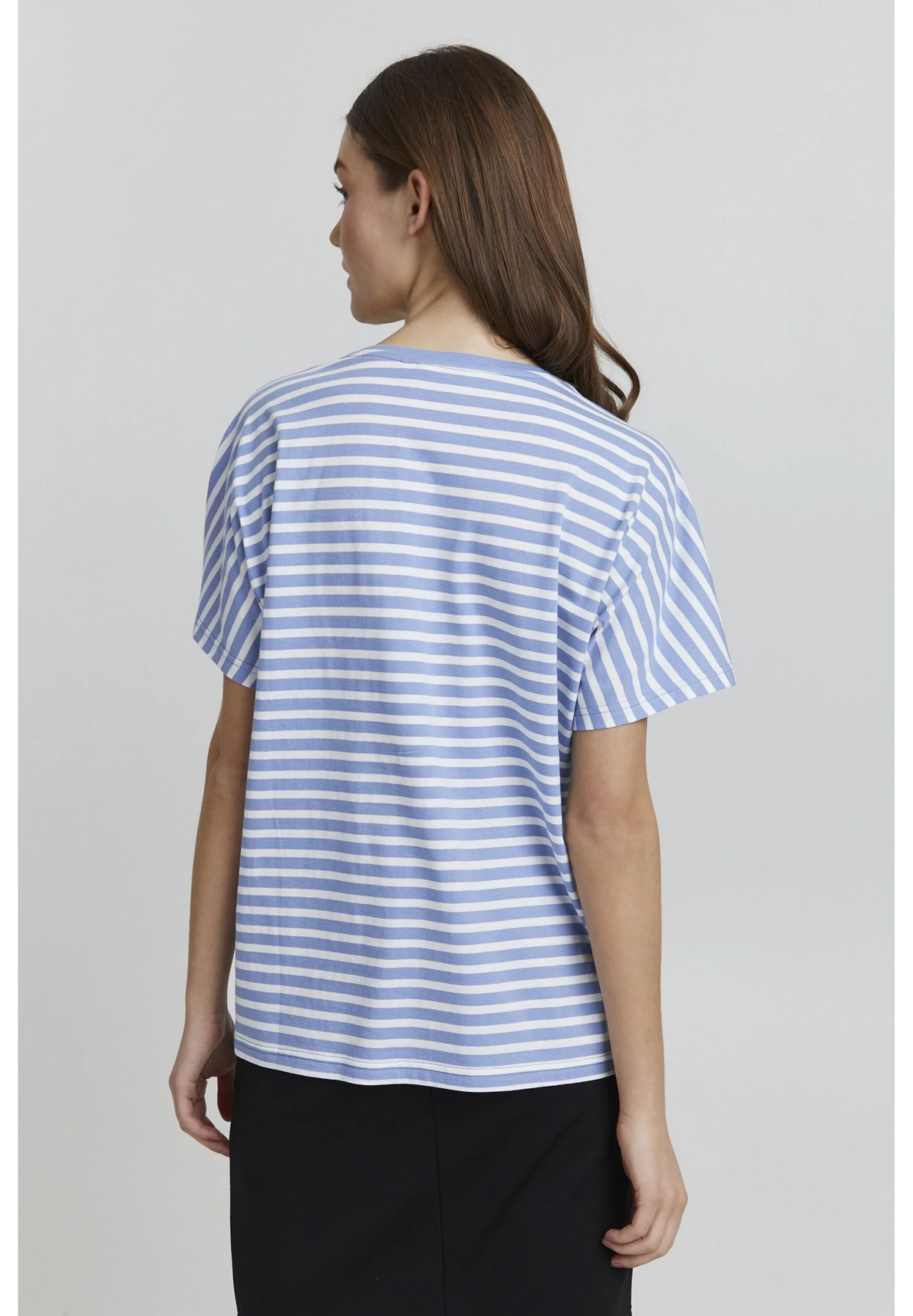OXMO Oxsteffi - Camiseta Estampada - Bel Air Blue 3 OXMO Oxsteffi - Camiseta Estampada - Bel Air Blue - Imagen 3