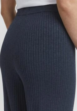 OXMO Oxrie - Pantalones - Total Eclipse 10 OXMO Oxrie - Pantalones - Total Eclipse -OXMO Tienda En Línea b734393e66a84bb3928dd987d353e095