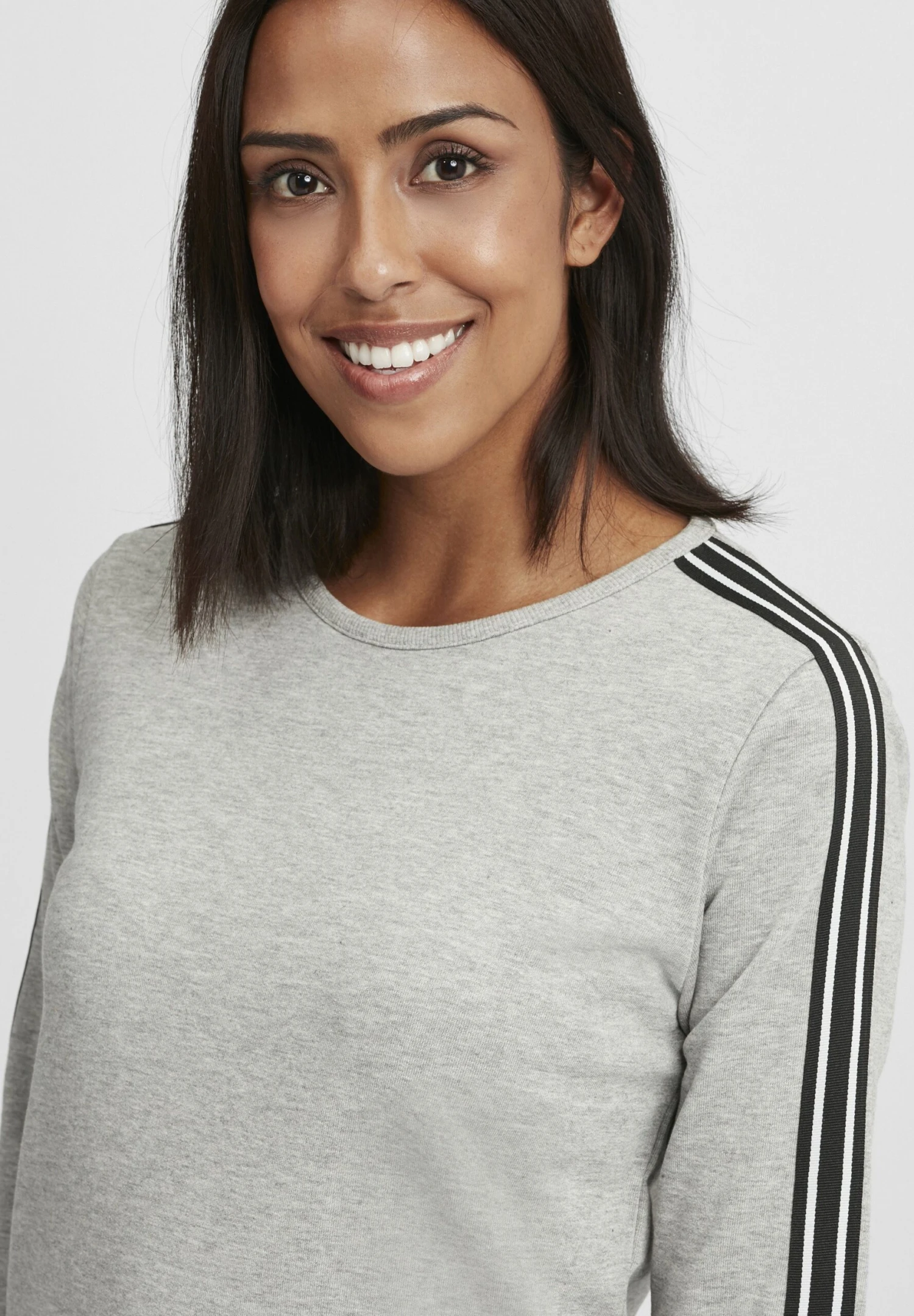 OXMO Oxgabita - Sudadera - Grey Melange 4 OXMO Oxgabita - Sudadera - Grey Melange - Imagen 4