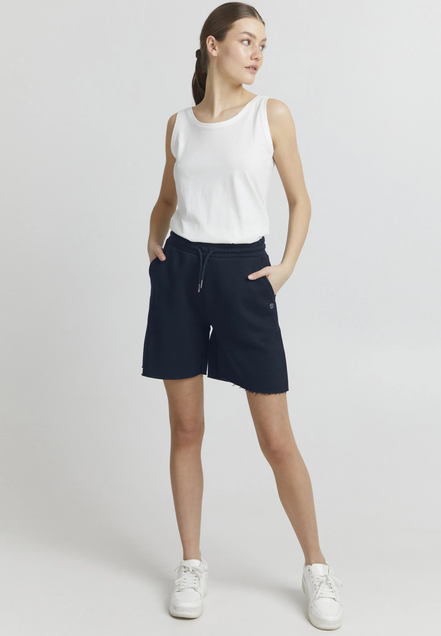 OXMO Hope - Shorts - Total Eclipse 2 OXMO Hope - Shorts - Total Eclipse - Imagen 2