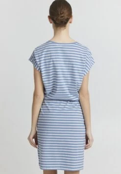 OXMO Stilla - Vestido Ligero - Bel Air Blue -OXMO Tienda En Línea c203b32a38d747908338cffb6fa9b35c