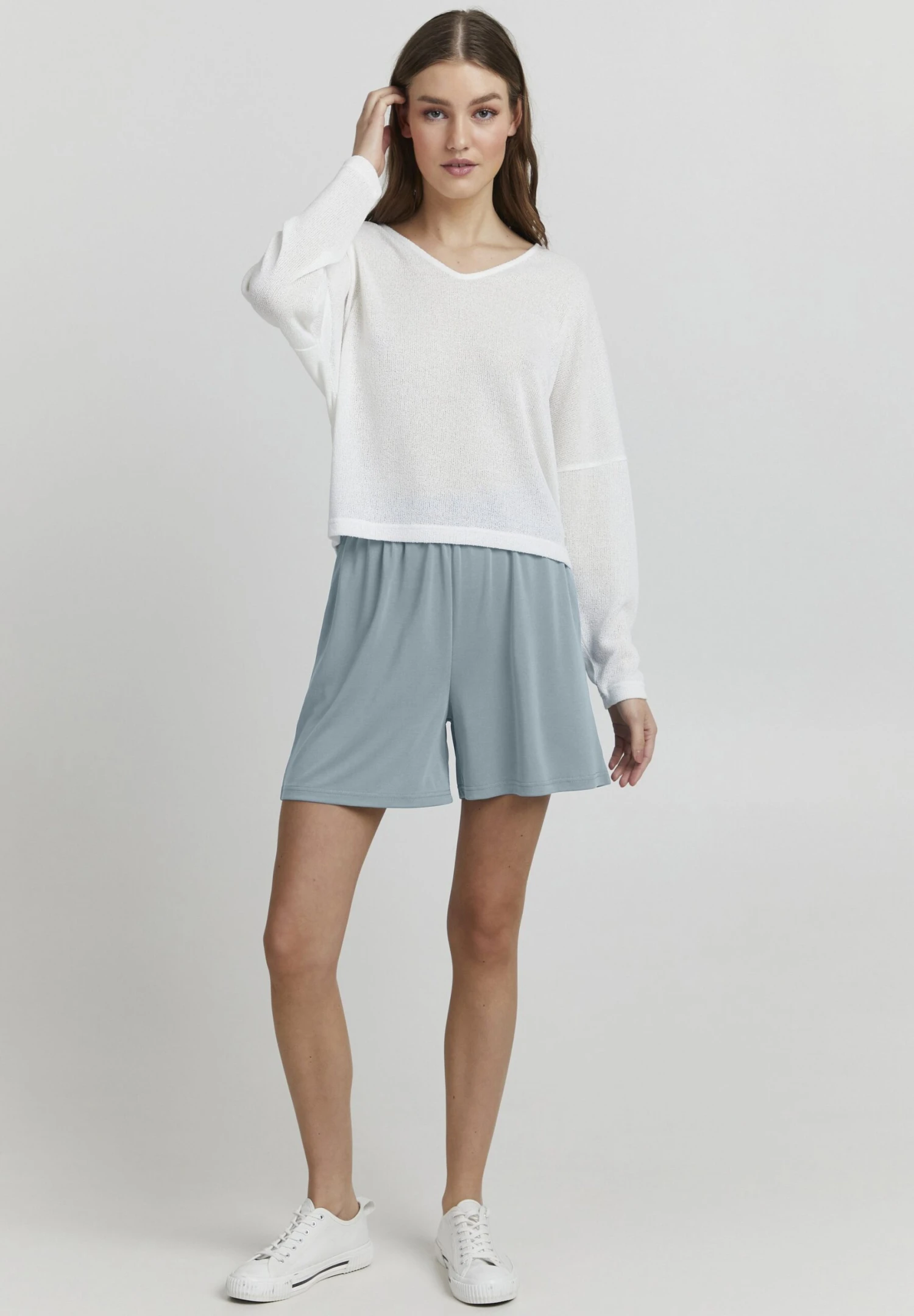 OXMO Björk - Shorts - Smoke Blue 2 OXMO Björk - Shorts - Smoke Blue - Imagen 2