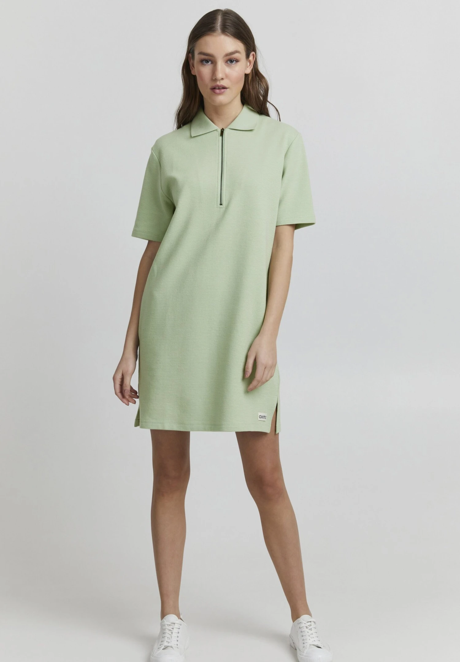 OXMO Jonna - Vestido Ligero - Frosty Green 2 OXMO Jonna - Vestido Ligero - Frosty Green - Imagen 2