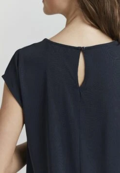 OXMO Bjalla - Camiseta Estampada - Darkblue 10 OXMO Bjalla - Camiseta Estampada - Darkblue -OXMO Tienda En Línea c890523f427240d69a5b8f186a8be270