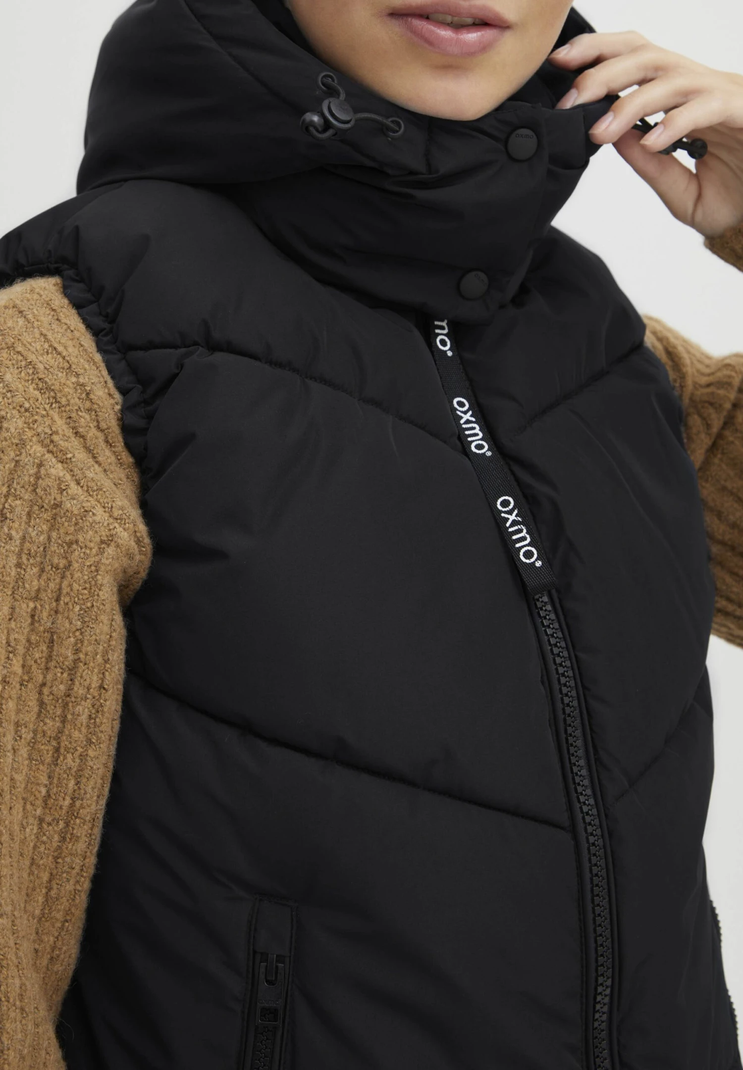 OXMO Ox-Juliette - Chaleco - Black 4 OXMO Ox-Juliette - Chaleco - Black - Imagen 4