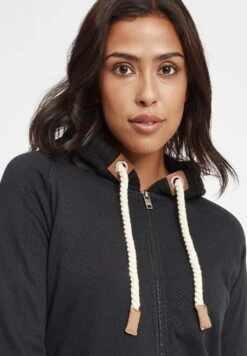 OXMO Oxmatilda - Sudadera Con Cremallera - Black 19 OXMO Oxmatilda - Sudadera Con Cremallera - Black -OXMO Tienda En Línea cd0a1ff8f19f41ceaf86467ae5b558fd