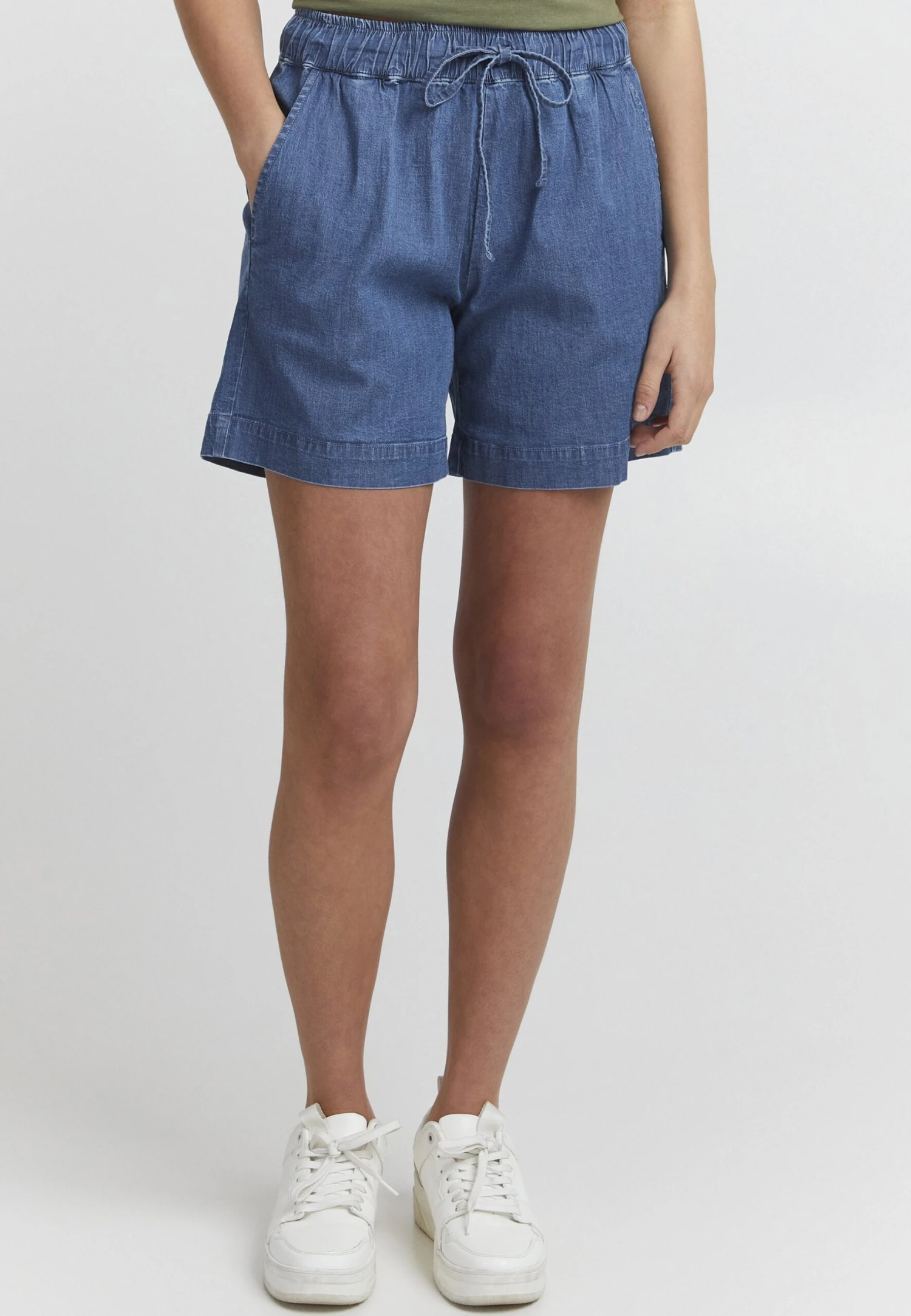 OXMO Oxlillith - Shorts Vaqueros - Mid Blue Denim 1 OXMO Oxlillith - Shorts Vaqueros - Mid Blue Denim