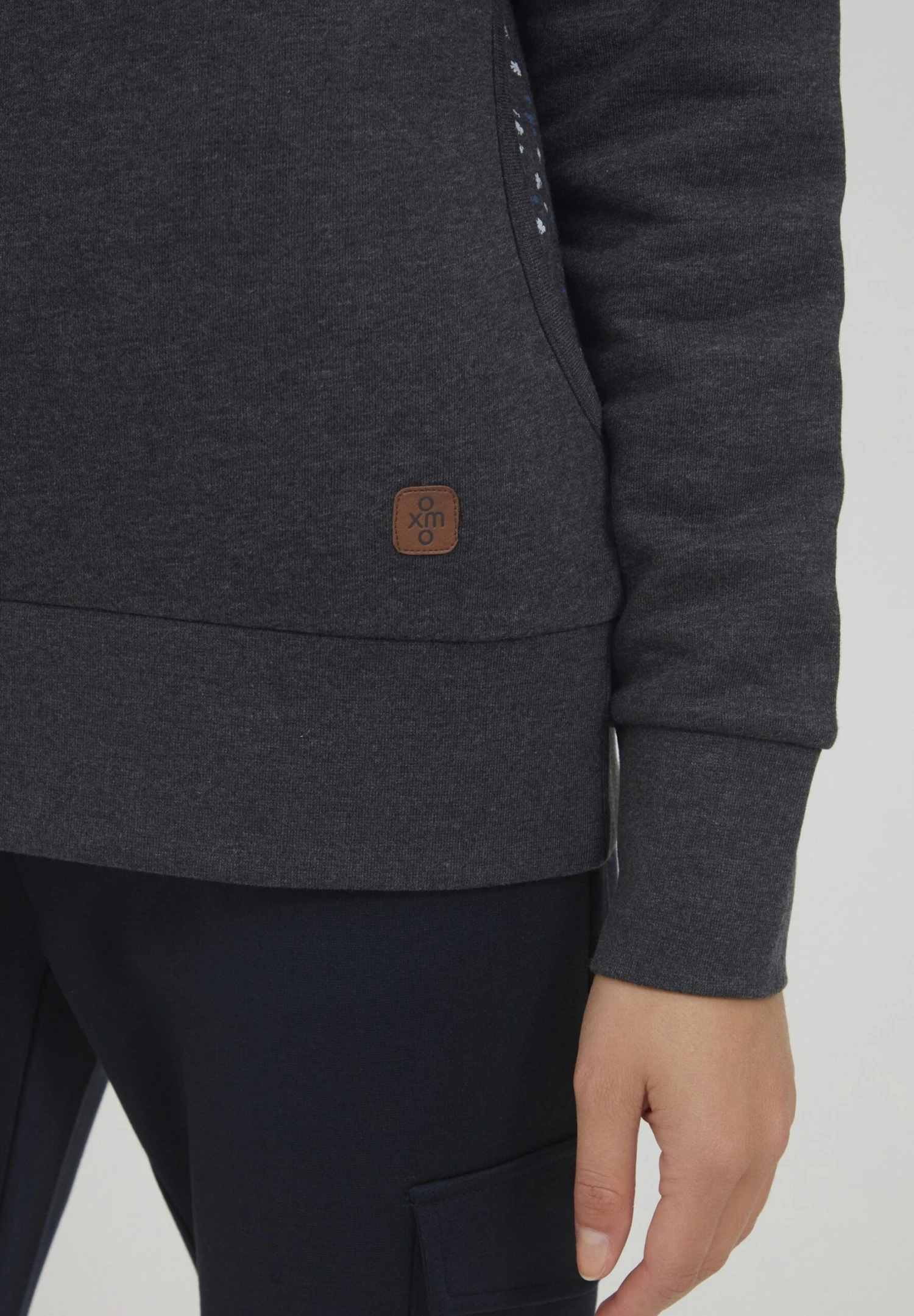 OXMO Oxudine - Sudadera - Dark Grey Melange 5 OXMO Oxudine - Sudadera - Dark Grey Melange - Imagen 5