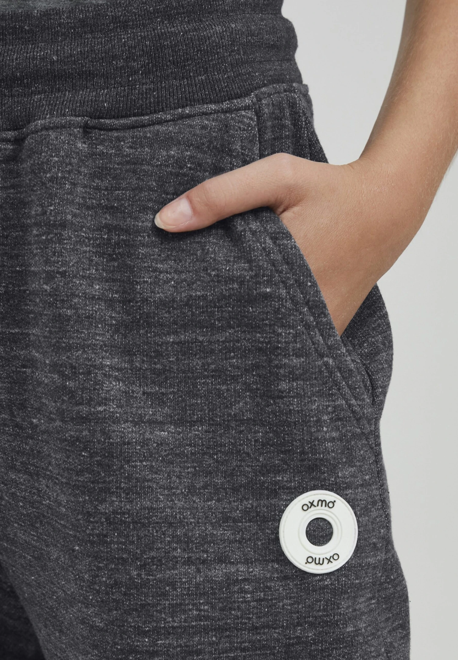 OXMO Oxheldana - Pantalones Deportivos - Black Melange 5 OXMO Oxheldana - Pantalones Deportivos - Black Melange - Imagen 5