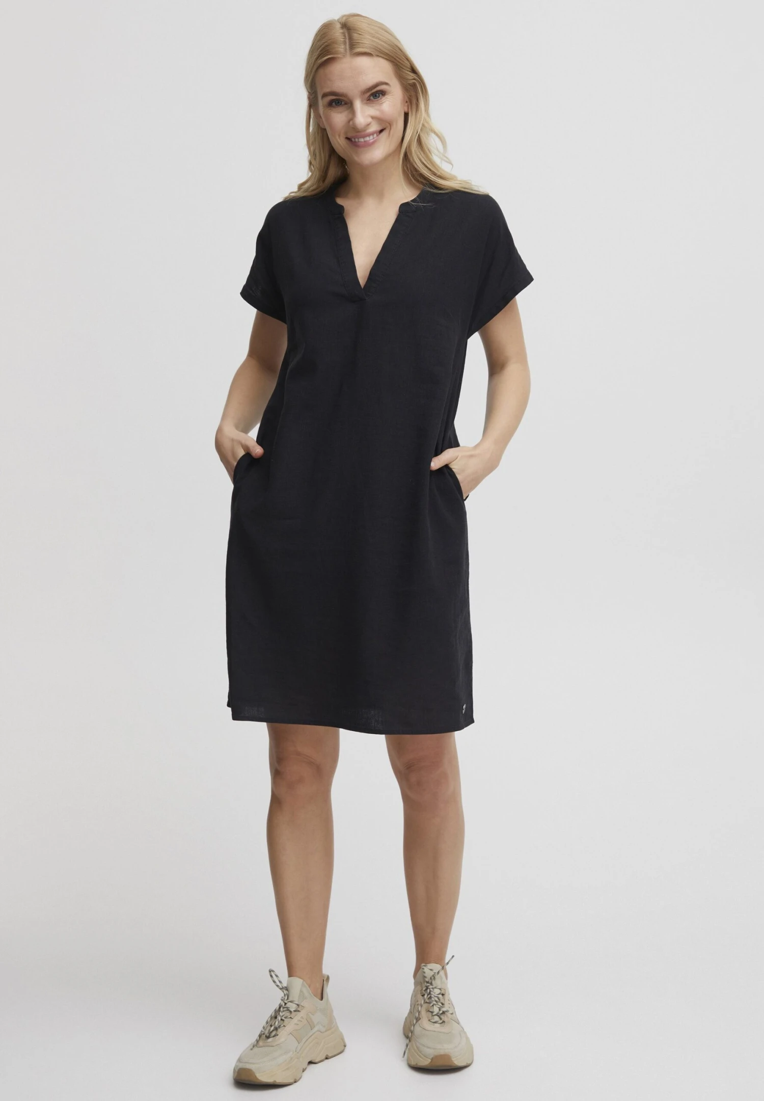 OXMO Oxanette-Me - Vestido Informal - Black 2 OXMO Oxanette-Me - Vestido Informal - Black - Imagen 2