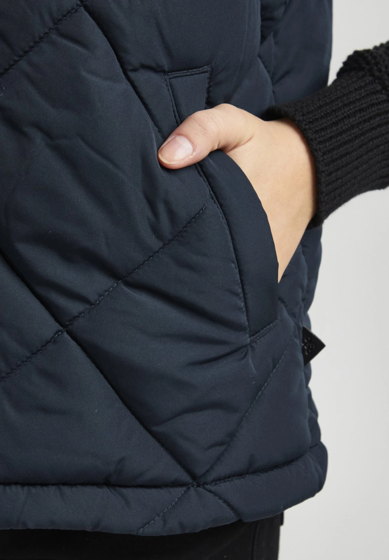 OXMO Oxstana - Chaleco - Total Eclipse 5 OXMO Oxstana - Chaleco - Total Eclipse - Imagen 5