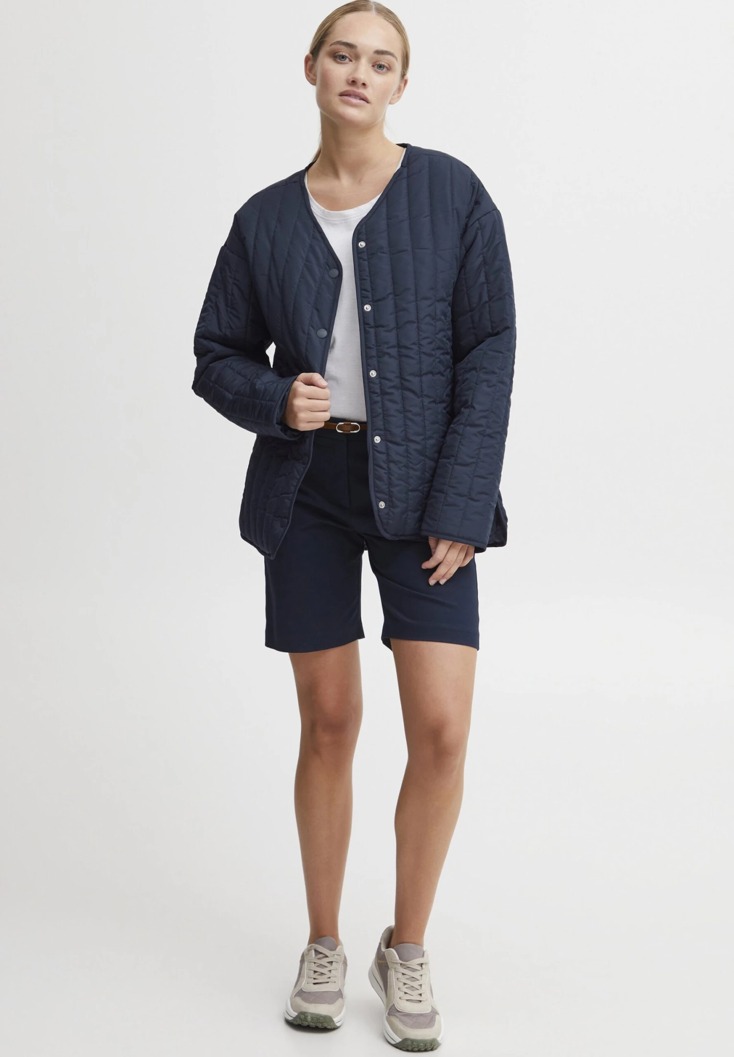 OXMO Oxsaggy - Chaqueta De Entretiempo - Total Eclipse 2 OXMO Oxsaggy - Chaqueta De Entretiempo - Total Eclipse - Imagen 2