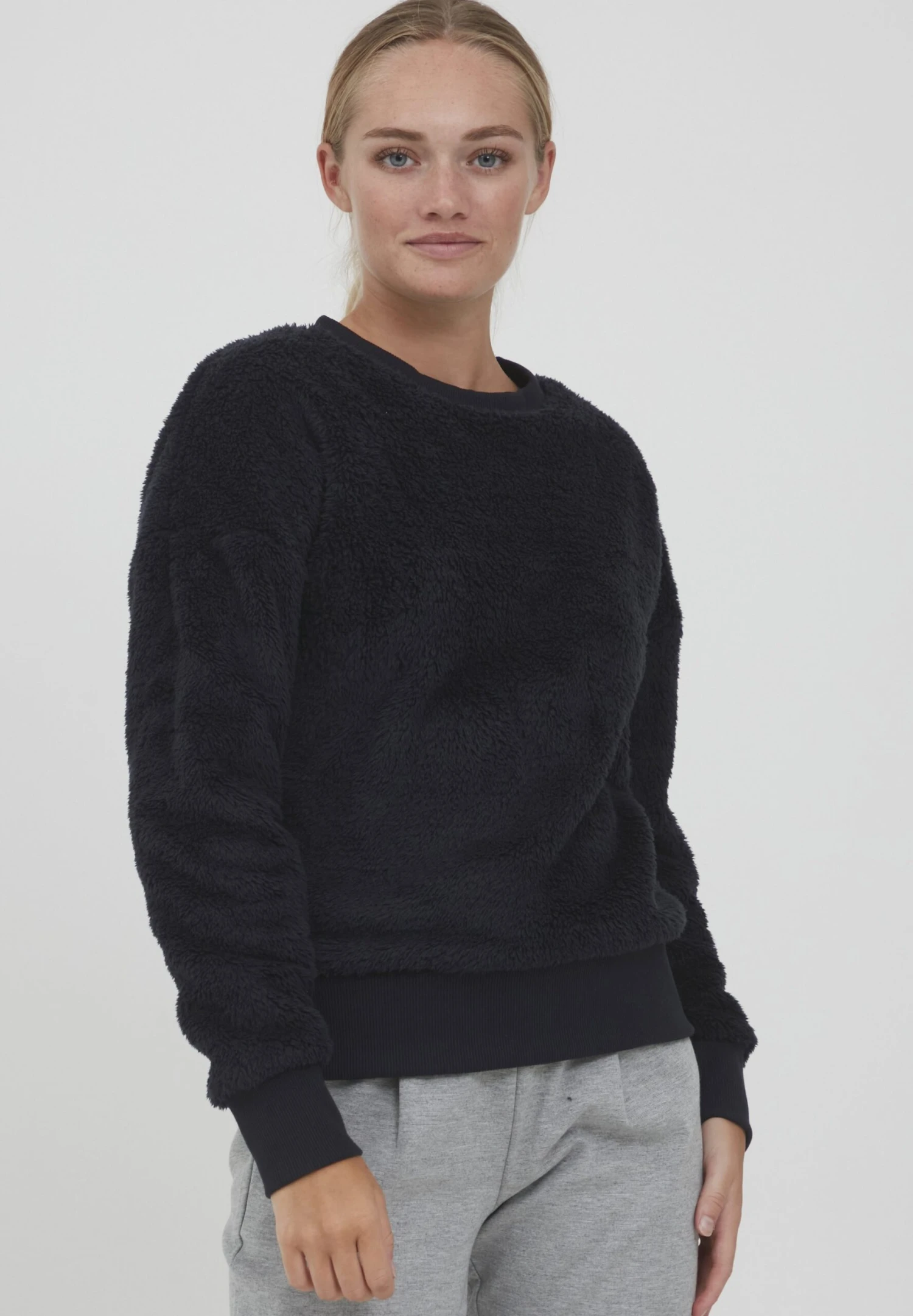 OXMO Oxannica - Jersey De Punto - Total Eclipse 1 OXMO Oxannica - Jersey De Punto - Total Eclipse