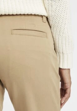 OXMO Oxdoneta - Pantalones Chinos - Sand 10 OXMO Oxdoneta - Pantalones Chinos - Sand -OXMO Tienda En Línea ddd467a9f67b4da386f914677832f257