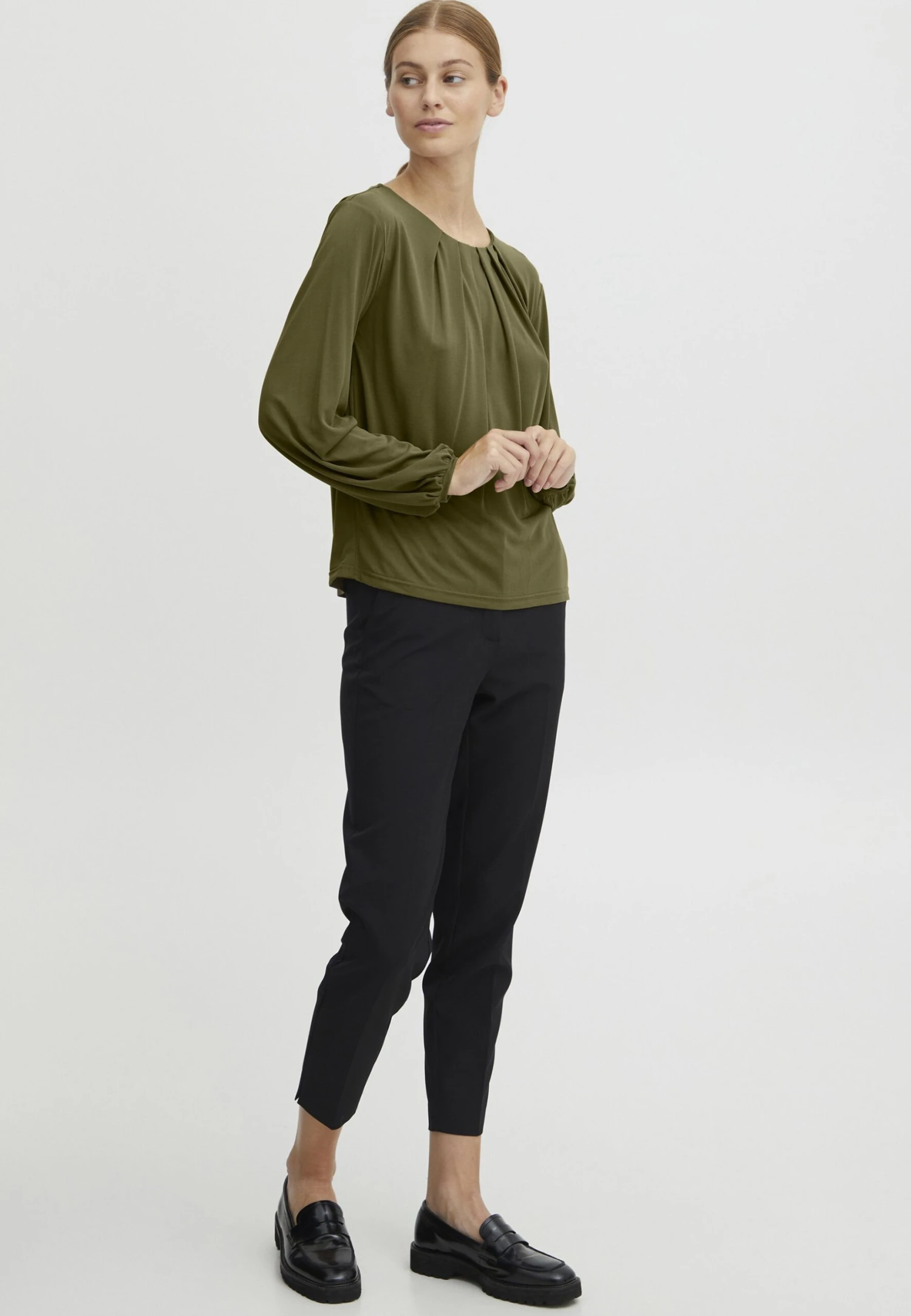 OXMO Oxhal - Blusa - Military Olive 2 OXMO Oxhal - Blusa - Military Olive - Imagen 2