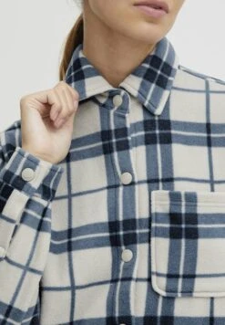 OXMO Oxchia - Forro Polar - Total Eclipse -OXMO Tienda En Línea eea346c3829347229d09d7a842a3f079