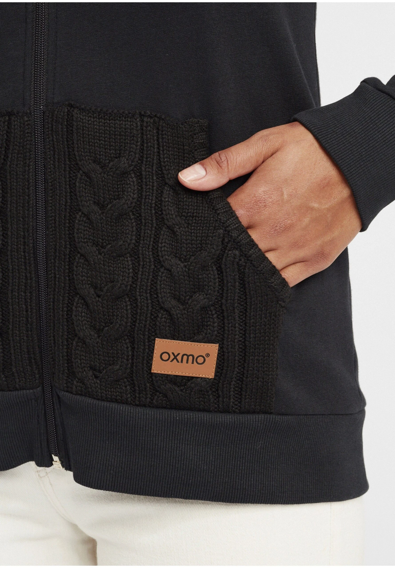 OXMO Oxmatilda - Sudadera Con Cremallera - Black 9 OXMO Oxmatilda - Sudadera Con Cremallera - Black - Imagen 9