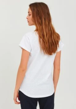 OXMO Oxlydi - Camiseta Básica - White -OXMO Tienda En Línea fb336d8f453e4d559f3e73ae1e840025