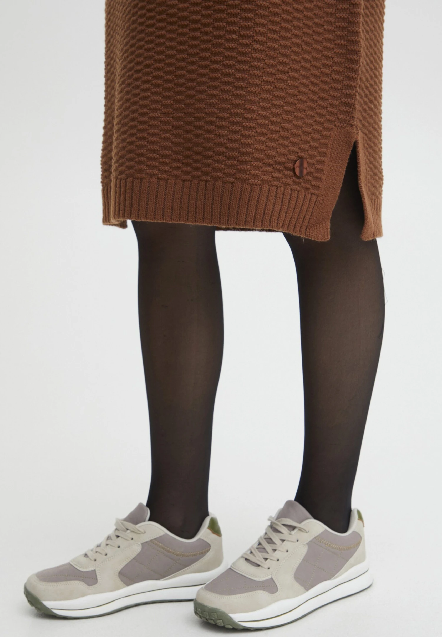 OXMO Oxmilika - Vestido De Punto - Brunette 5 OXMO Oxmilika - Vestido De Punto - Brunette - Imagen 5